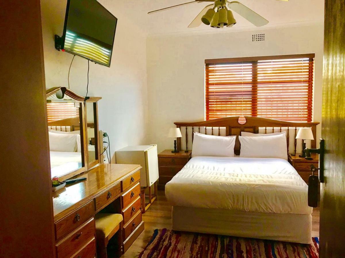 Mbalentle Guesthouse Bishop Lavis Dış mekan fotoğraf